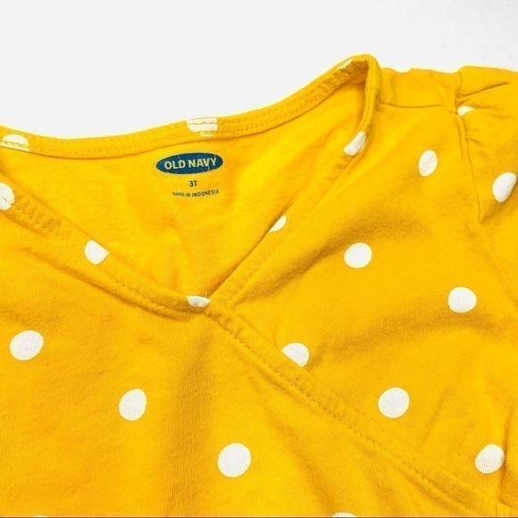 OLD Navy Polka Dot Peplum Faux Wrap Top for Toddler Girls - Picture 3 of 6